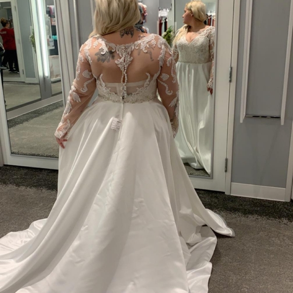 Wedding dress, 16/18 - Picture 3 of 6